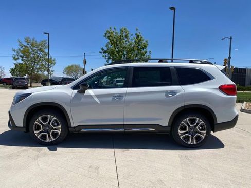 New 2026 Subaru Ascent Touring AWD/4WD image 2