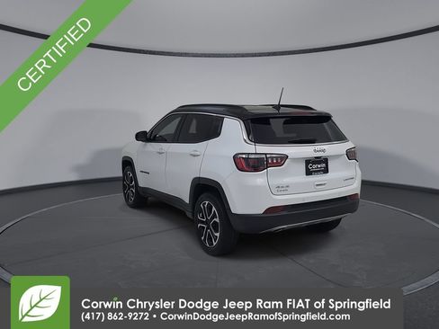 Used 2023 Jeep Compass Limited AWD/4WD image 10