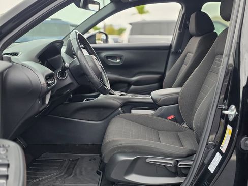 Used 2024 Honda HR-V Sport image 13