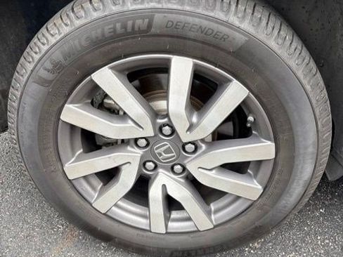 Used 2019 Honda Pilot EX-L image 12