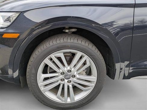 Used 2018 Audi Q5 Prestige w/ Prestige Package image 9