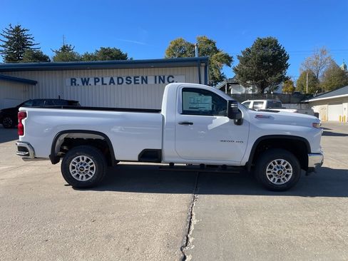 New 2026 Chevrolet Silverado 2500 W/T image 13