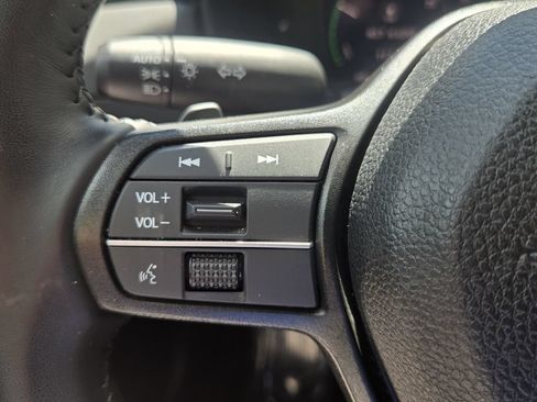 Used 2023 Honda Accord EX-L image 24