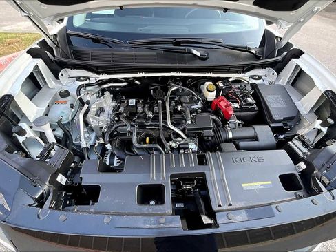 New 2026 Nissan Kicks SV image 16