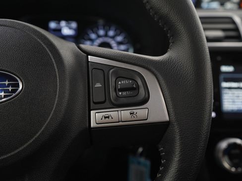 Used 2017 Subaru Forester 2.5i Limited AWD/4WD image 22