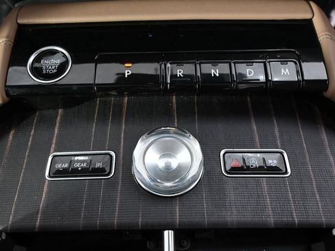 New 2026 Lincoln Navigator L Black Label AWD/4WD image 32