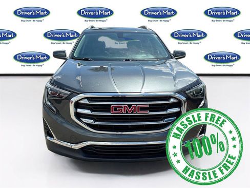 Used 2018 GMC Terrain SLT w/ Preferred Package FWD image 2