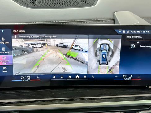 New 2026 BMW X7 xDrive40i w/ M Sport Package AWD/4WD image 20
