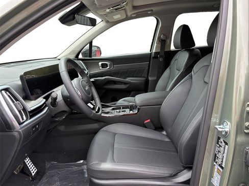 New 2025 Kia Sorento SX image 9