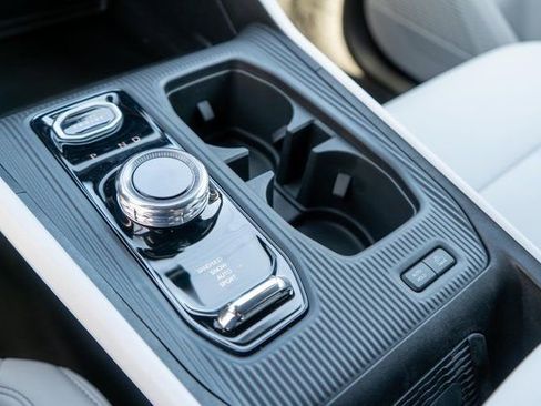 New 2026 Jeep Cherokee Limited AWD/4WD image 27