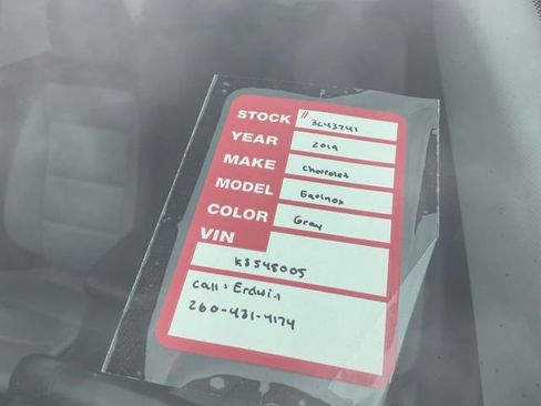 Used 2019 Chevrolet Equinox Premier image 36