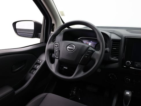 Used 2022 Nissan Frontier S w/ Technology Package AWD/4WD image 31