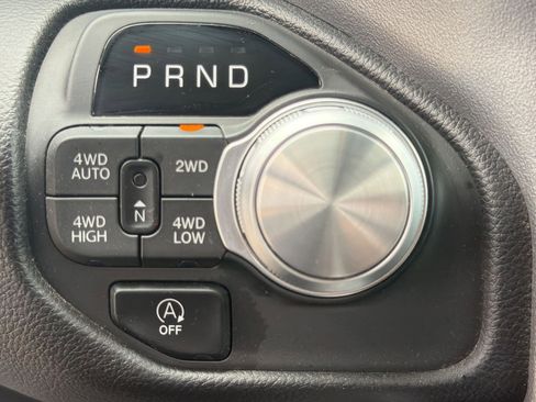 Used 2025 RAM 1500 Laramie w/ Sport Appearance Package image 17