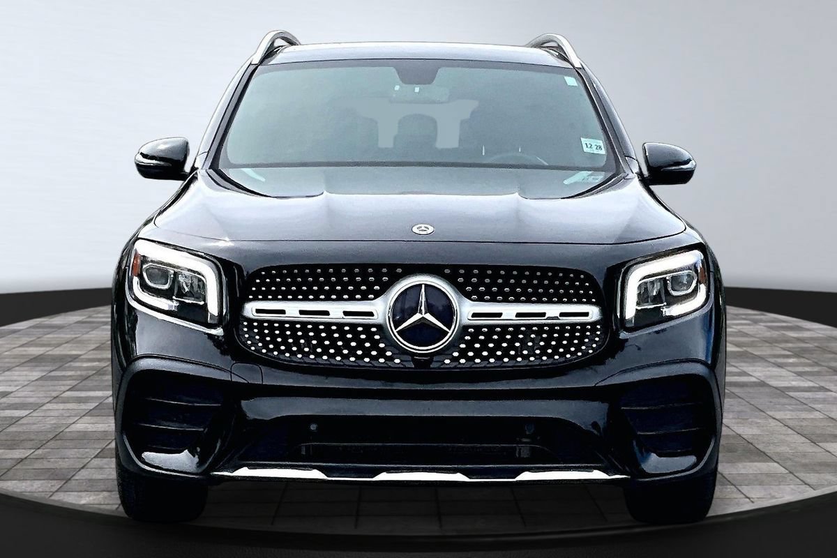 Used 2020 Mercedes-Benz GLB 250 4MATIC image 2