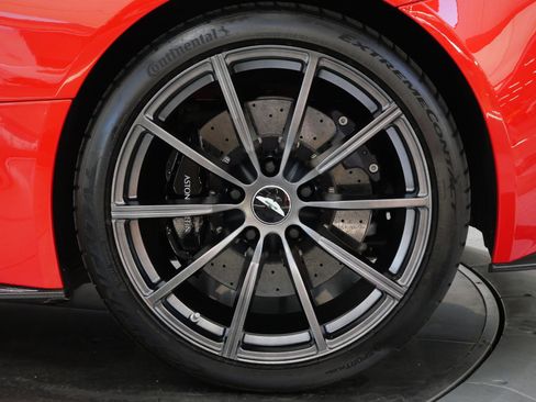 Used 2014 Aston Martin Vanquish Coupe RWD image 11