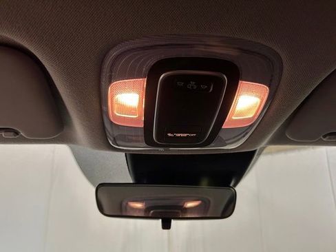 Used 2024 Hyundai Elantra SE FWD image 35