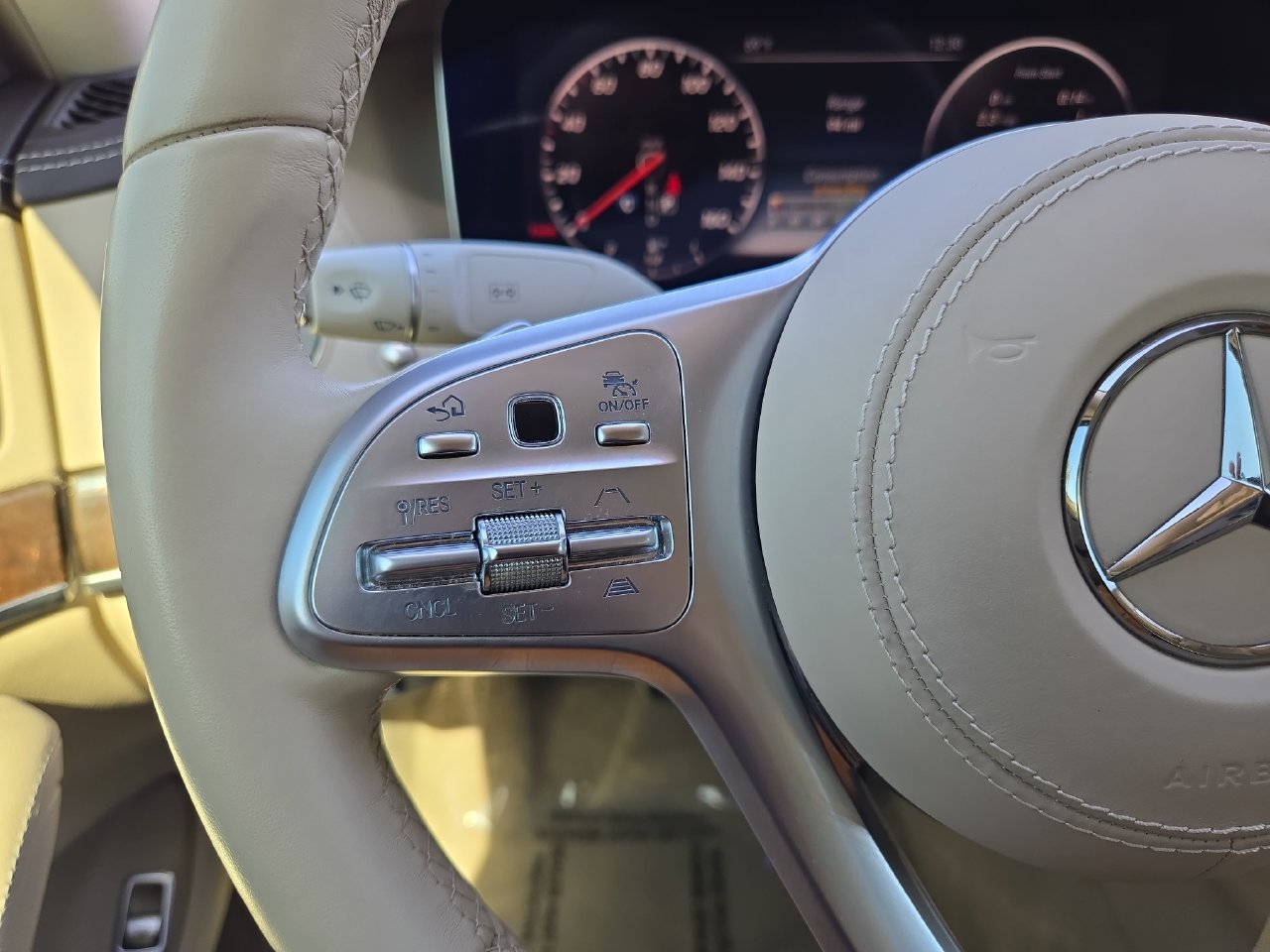 Used 2019 Mercedes-Benz S 450 Sedan image 18