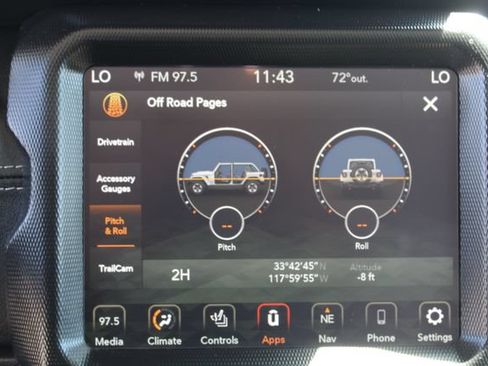 Used 2023 Jeep Wrangler Unlimited Sahara w/ Cold Weather Group AWD/4WD image 34