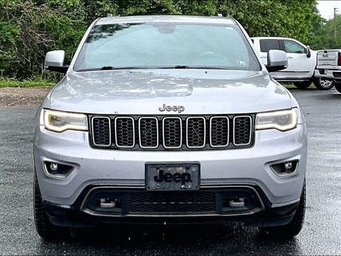 Used 2016 Jeep Grand Cherokee Limited 75th Anniversary AWD/4WD image 5