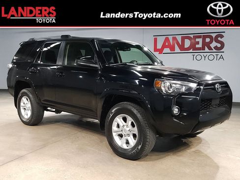 Used 2024 Toyota 4Runner SR5 image 1