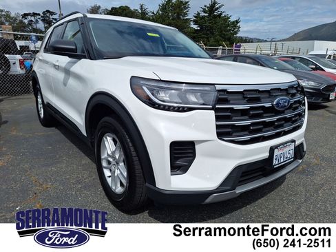 Used 2026 Ford Explorer Active image 1