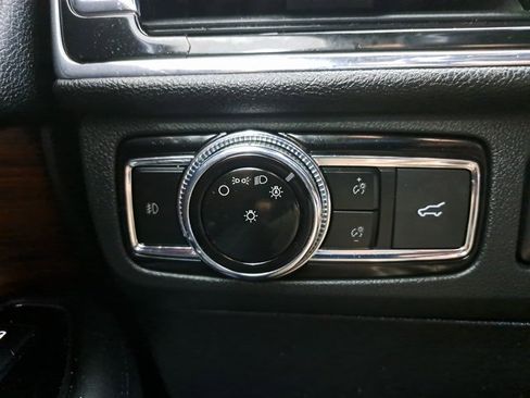 Used 2021 Lincoln Navigator Reserve image 19