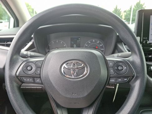 Certified 2023 Toyota Corolla LE image 18