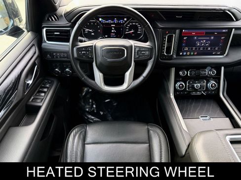 Used 2021 GMC Yukon XL Denali image 2