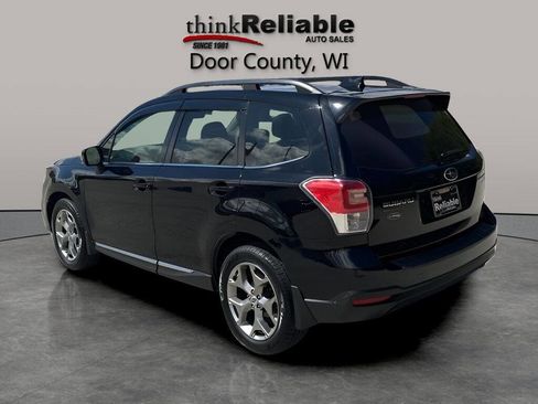 Used 2017 Subaru Forester 2.5i Touring AWD/4WD image 3