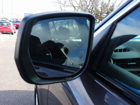 Used 2024 Jeep Grand Cherokee Laredo image 8