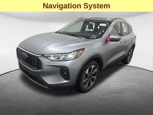 Used 2024 Ford Escape Platinum AWD/4WD image 4