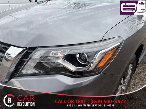 Used 2020 Nissan Pathfinder S image 15