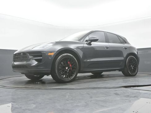 Used 2020 Porsche Macan GTS AWD/4WD image 31