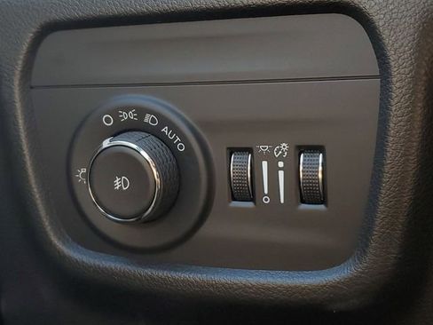 New 2026 Jeep Grand Cherokee Limited AWD/4WD image 34