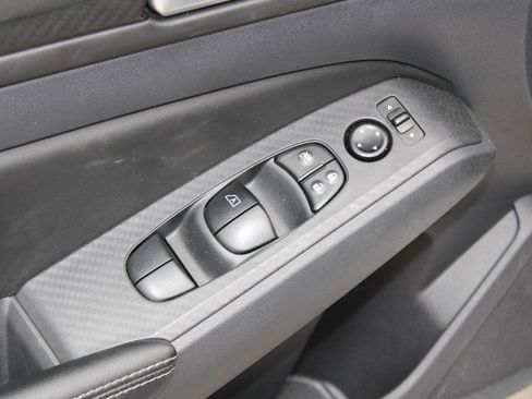 Certified 2025 Nissan Altima 2.5 SV image 20