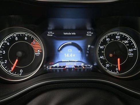 Used 2019 Jeep Cherokee Limited w/ Trailer Tow Group image 31