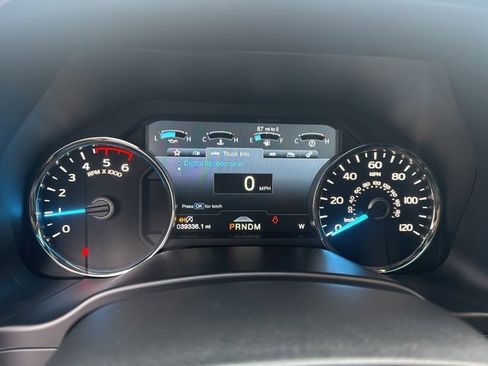 Used 2018 Ford F150 Platinum w/ Equipment Group 701A Luxury image 13