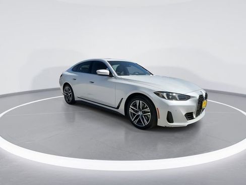 Used 2025 BMW 430i xDrive w/ Premium Package AWD/4WD image 2
