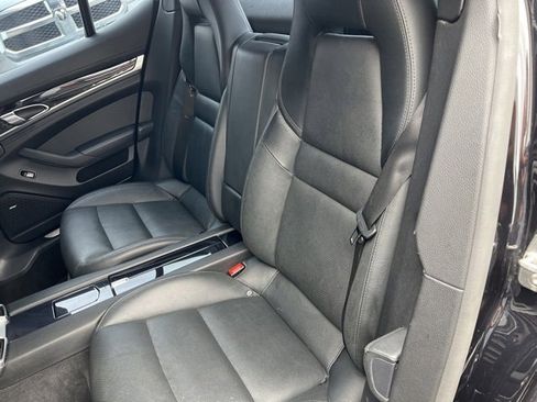 Used 2015 Porsche Panamera image 9