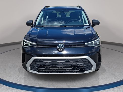Certified 2025 Volkswagen Taos S FWD image 2