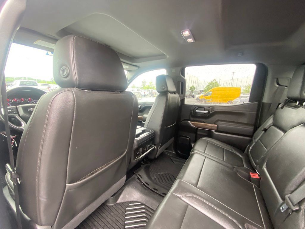 Used 2021 Chevrolet Silverado 1500 LT Trail Boss w/ Convenience Package II AWD/4WD image 23