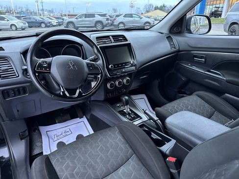 Used 2022 Mitsubishi Outlander Sport LE image 12