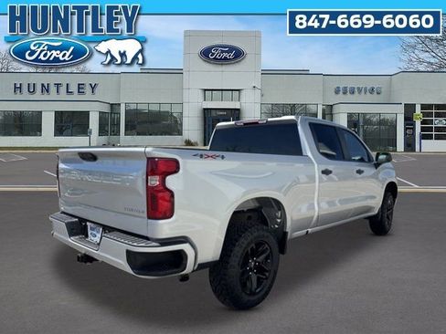 Used 2022 Chevrolet Silverado 1500 Custom AWD/4WD image 5