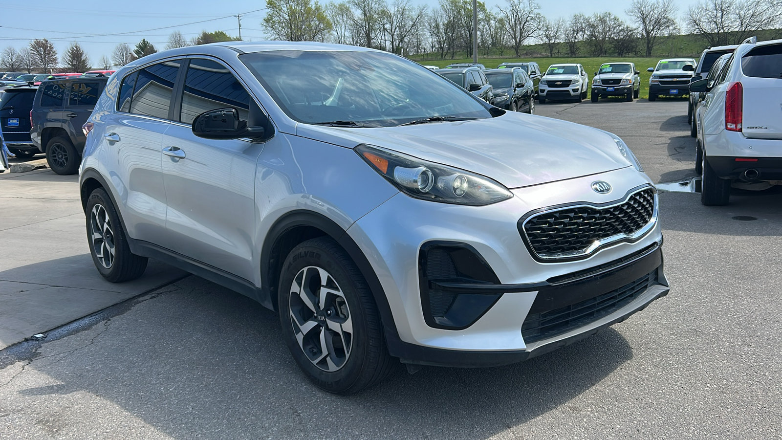 Used 2020 Kia Sportage LX FWD image 4