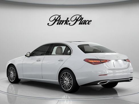 Used 2026 Mercedes-Benz C 300 Sedan image 13