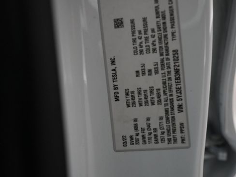 Used 2022 Tesla Model 3 Long Range AWD/4WD image 26