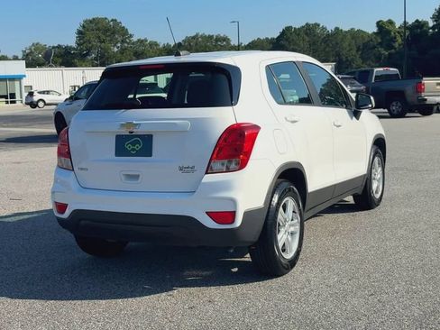 Used 2019 Chevrolet Trax LS FWD image 8