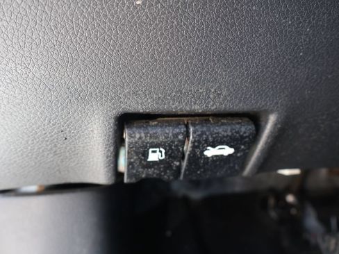 Used 2019 Nissan Sentra S FWD image 21