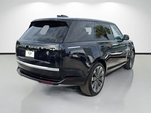 New 2026 Land Rover Range Rover Autobiography AWD/4WD image 5