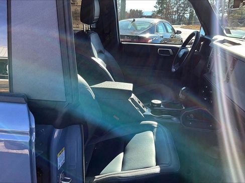 Used 2024 Ford Bronco Outer Banks image 7